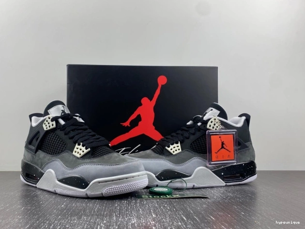 HYPE 626969-030 Fear Retro 4 (2013) Pack Jordan 0811